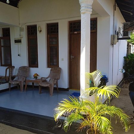 Aaliya Bay Hotel Arugam Bay Eksteriør billede
