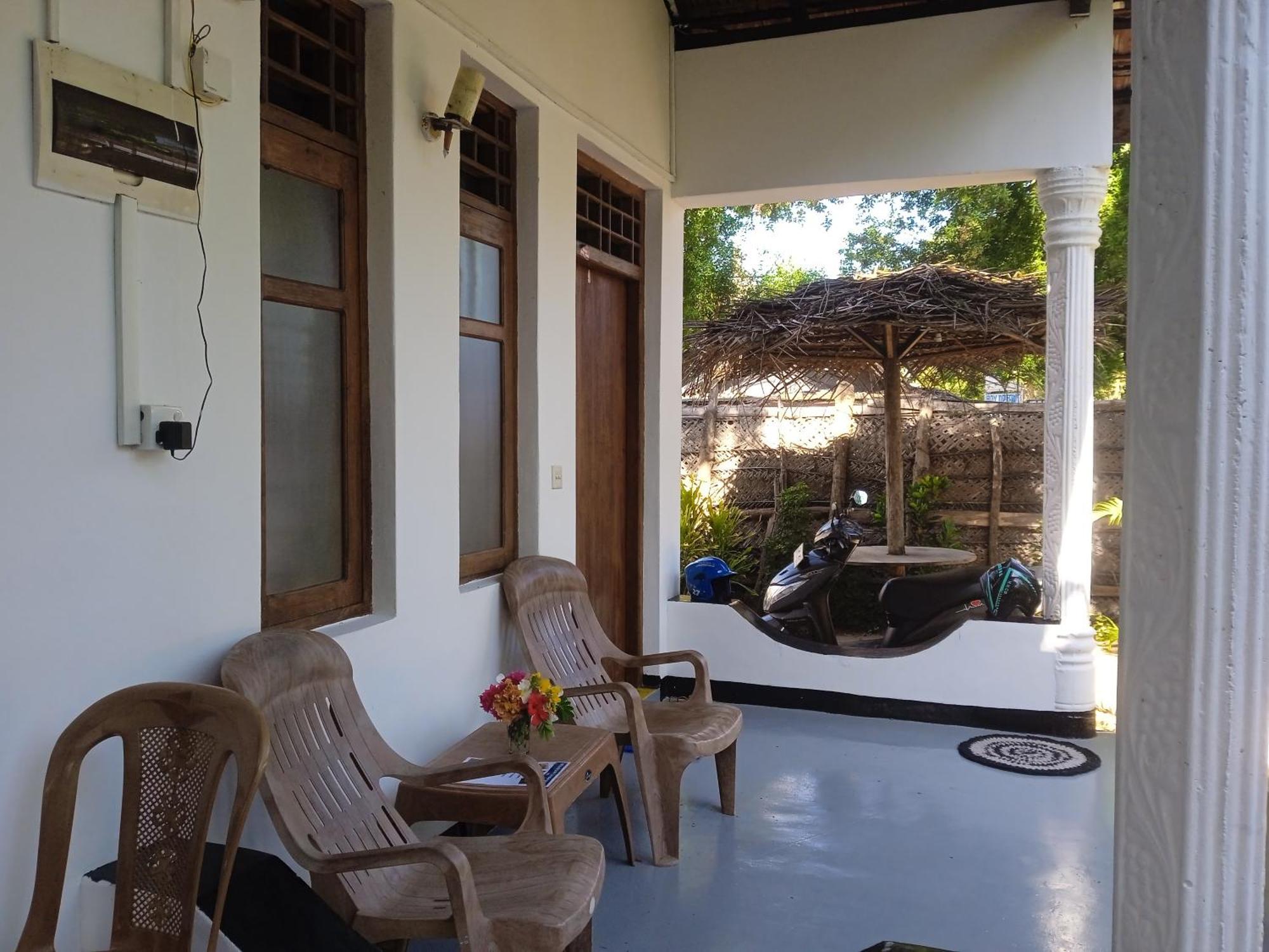 Aaliya Bay Hotel Arugam Bay Eksteriør billede